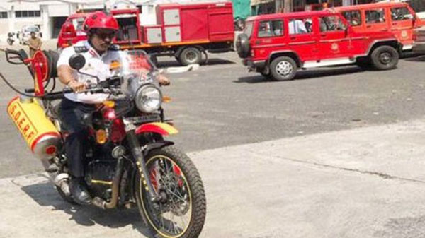 ఫైర్ అంబులెన్సులుగా మారిన Royal Enfield Himalayan బైక్స్.. ఇక్కడ చూడండి