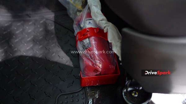 Tata Tiago iCNG రివ్యూ.. వచ్చేసింది: ఇక మీదే ఆలస్యం.. చూసెయ్యండి!! 