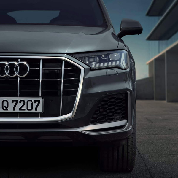 భారత మార్కెట్లో విడుదలైన కొత్త Audi Q7: ధర, పూర్తి వివరాలు