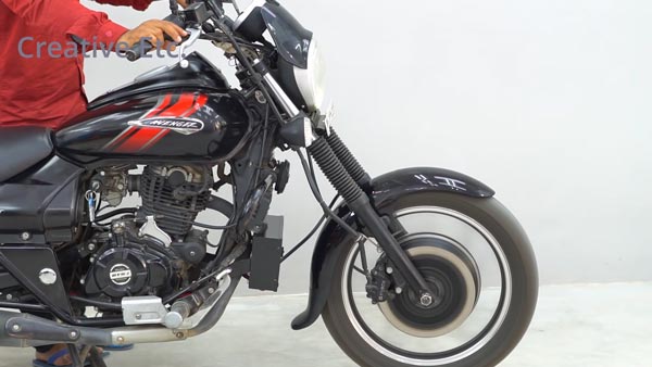 బజాజ్ అవెంజర్ ఇప్పుడు ఎలక్ట్రిక్ బైక్‌గా మారింది.. ఎలా అనుకుంటున్నారా..?