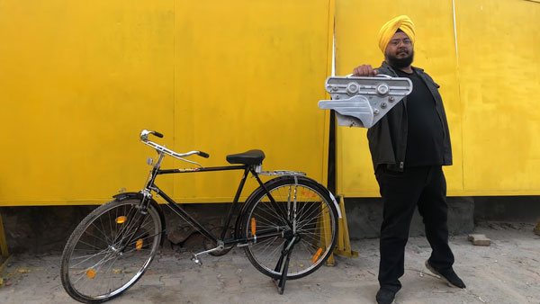 ఆనంద్ మహీంద్రా దృష్టిని ఆకర్షించిన ధృవ్ విద్యుత్ ఇ-సైకిల్ కిట్