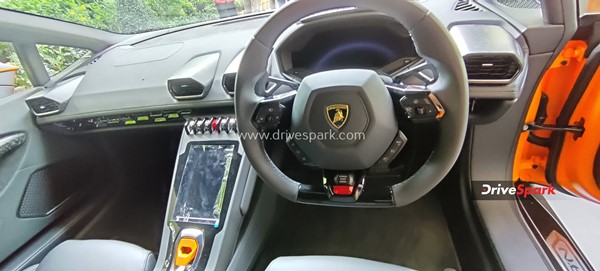 భారతీయ తీరాలకు చేరుకున్న Huracan EVO Fluo Capsule: డిజైన్ & వివరాలు