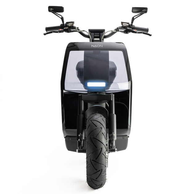 ఫుల్ చార్జ్ పై ఏకంగా 140 కిలోమీటర్ల దూరం ప్రయాణించే నియాన్ జీరో వన్ ఎలక్ట్రిక్ స్కూటర్