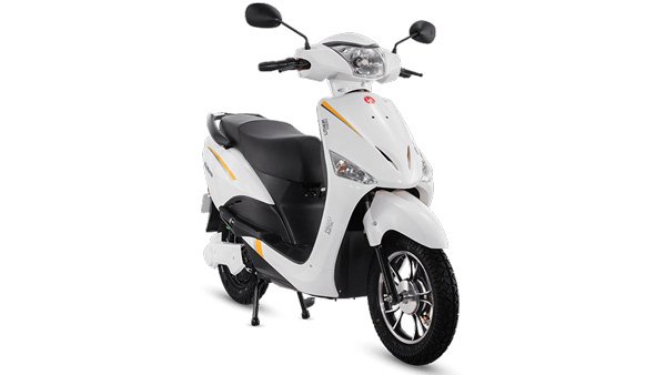 Mahindra నుంచి వచ్చిన మొదటి Hero Electric స్కూటర్, ఇదే