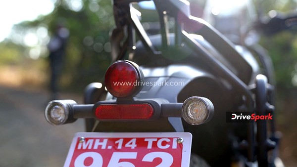 Yezdi Adventure ఫస్ట్ రైడ్ రివ్యూ: ఏందులో అయినా నాకు నేనే సాటి , ఎవరూ లేదు నాకు పోటీ!!