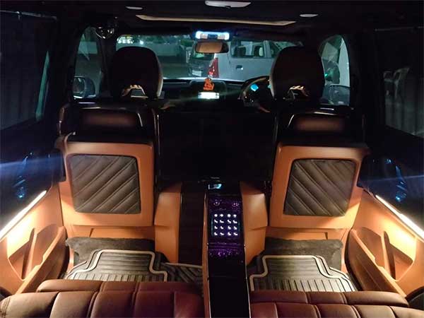 మతిపోగట్టే మహీంద్రా ఎక్స్‌యూవీ500 మూన్‌రేక్ ఎడిషన్ ఆవిష్కరణ.. ఇది అందరికీ దొరుకుతుందా..?