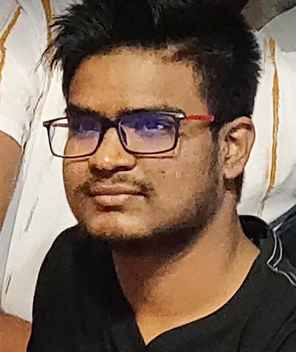 మెడికల్ కాలేజ్ నిర్మాణానానికి ఆనంద్ మహీంద్రా ముందడుగు.. కారణం అదే