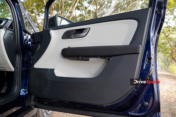 ఆల్ట్రోజ్ ఆటోమేటిక్ (Tata Altroz DCA) రివ్యూ.. న్యాచురల్ ఇంజన్ ప్లస్ డిసిటి కాంబినేషన్ హిట్టా లేక ఫట్టా..?