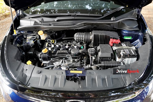 ఆల్ట్రోజ్ ఆటోమేటిక్ (Tata Altroz DCA) రివ్యూ.. న్యాచురల్ ఇంజన్ ప్లస్ డిసిటి కాంబినేషన్ హిట్టా లేక ఫట్టా..?