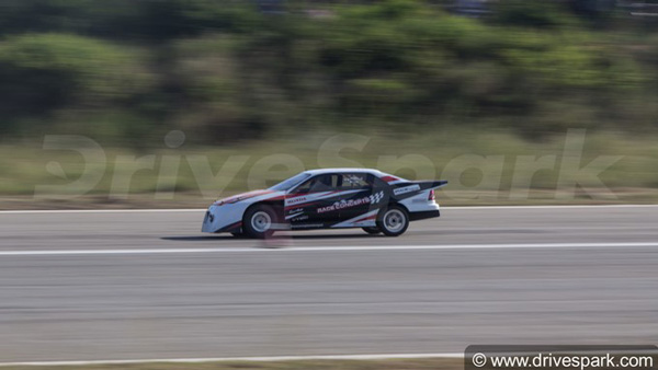 హోరాహోరీగా జరగనున్న 2022 VROOM డ్రాగ్ రేస్‌ ఈవెంట్: పూర్తి వివరాలు