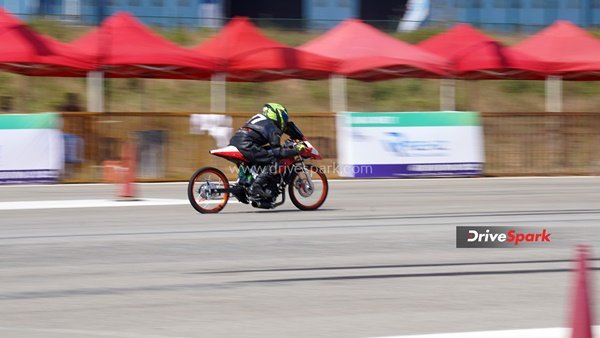 అట్టహాసంగా ముగిసిన 2022 Vroom Drag Meet 6వ ఎడిషన్: ఫలితాలు & ఆసక్తికర విషయాలు 