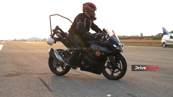 టూవీలర్ల సేఫ్టీ కోసం అధునాతన టెక్నాలజీని రూపొందించిన కాంటినెంటల్.. అదేంటి? ఎలా పనిచేస్తుంది?