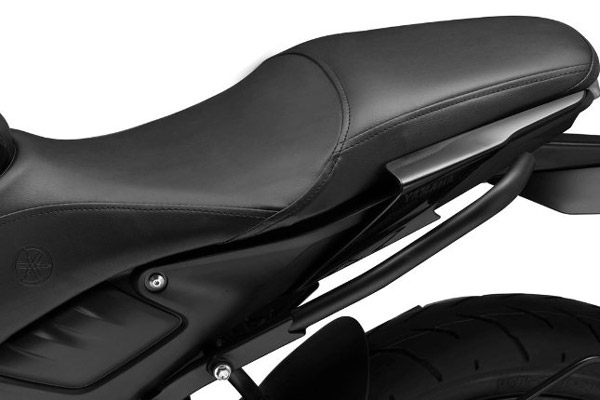 కొత్త 2022 ఎమ్‌టి-15 మోటార్‌సైకిల్ కోసం అఫీషియల్ యాక్ససరీస్‌ను లాంచ్ చేసిన యమహా