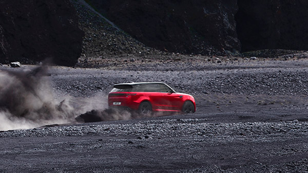 కొత్త 2022 రేంజ్ రోవర్ స్పోర్ట్ (Range Rover Sport) ఆవిష్కరణ.. కొత్త డిజైన్ మరియు సరికొత్త ఫీచర్లు..