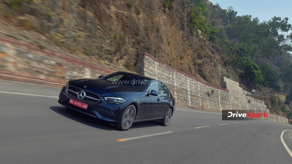 కొత్త తరం 2022 మెర్సిడెస్ బెంజ్ సి-క్లాస్ విడుదల; ధర కేవలం రూ.55 లక్షలు మాత్రమే..!