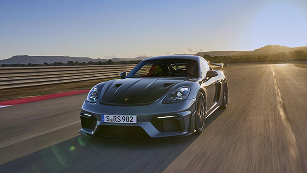 భారత మార్కెట్లో Porsche 718 Cayman GT4 RS విడుదల.. ధర జస్ట్ రూ.2.54 కోట్లు మాత్రమే..