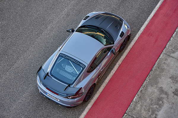 భారత మార్కెట్లో Porsche 718 Cayman GT4 RS విడుదల.. ధర జస్ట్ రూ.2.54 కోట్లు మాత్రమే..