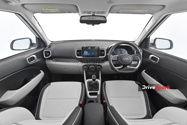 కొత్త 2022 హ్యుందాయ్ వెన్యూ టెస్ట్ డ్రైవ్ రివ్యూ.. పాత మోడల్‌కి దీనికి మధ్య పెద్ద తేడా ఏంటంటే..?