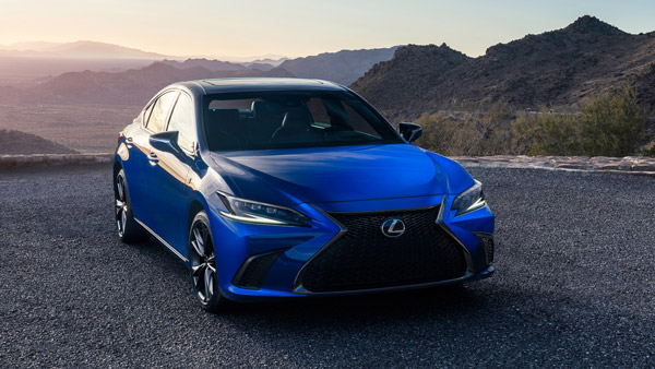 డైరెక్టర్‌కి ఖరీదైన కార్ గిఫ్ట్‌గా అందించిన కమల్ హాసన్: ధర తెలిస్తే ఖచ్చితంగా హవాక్కవుతారు.. 