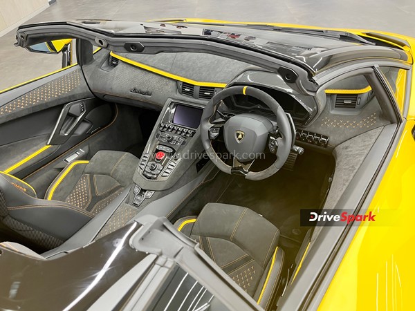 Lamborghini యొక్క 'Aventador Ultimae' ఇండియాకు వచ్చేసింది: వివరాలు