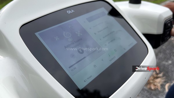 ఓలా ఎస్1 ప్రో కోసం మూవ్ ఓఎస్ 2.0 అప్‌డేట్ వచ్చేసింది.. ఇప్పుడు మరిన్ని కొత్త ఫీచర్లు మరియు అధిక రేంజ్‌తో..