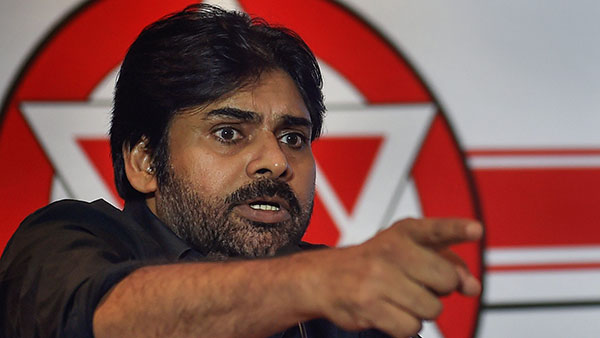 జనసేనానికి యాత్రకు కొత్త మహీంద్రా స్కార్పియోలు: ధర రూ. 1 కోటికి పైనే.. 