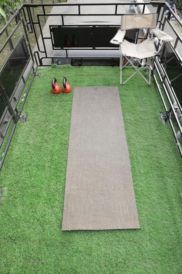 మతిపోగొడుతున్న 'శిల్పా శెట్టి' వ్యానిటీ వ్యాన్‌.. మీరూ చూడండి