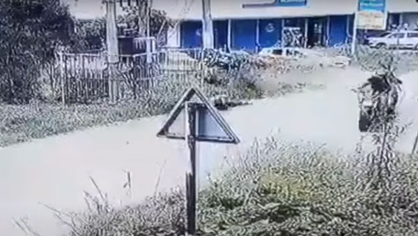 ఒక్కసారిగా గాలిలోకి ఎగిరి ట్రాన్స్‌ఫార్మర్‌లో వేలాడిన KTM RC 390 బైక్ [వీడియో]