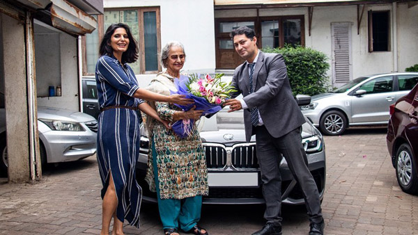 కొత్త జర్మన్ లగ్జరీ కారు కొన్న అలనాటి అందాల తార 'వహీదా రెహ్మాన్': ధర ఎంతో తెలుసా?