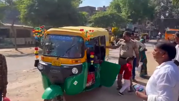ఒకే ఆటోలో 27 మంది ప్రయాణం.. అందులోనూ ఓవర్ స్పీడ్: చివరికి ఏమైందంటే?