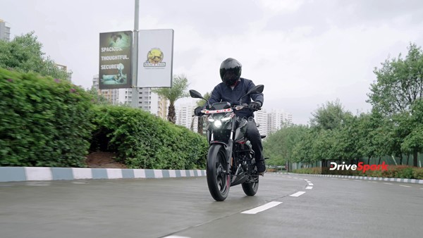 బజాజ్ పల్సర్ ఎన్160 (Bajaj Pulsar N160) టెస్ట్ రైడ్ రివ్యూ.. ఇది నిజంగానే 'బెస్ట్ స్పోర్టీ కమ్యూటర్ బైక్'..