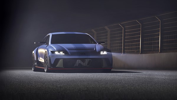 హ్యుందాయ్ ఆర్ఎన్22ఇ (Hyundai RN22e), ఐయానిక్ 6ఎన్ హై-పెర్ఫార్మెన్స్ ఎలక్ట్రిక్ కార్ల ఆవిష్కరణ