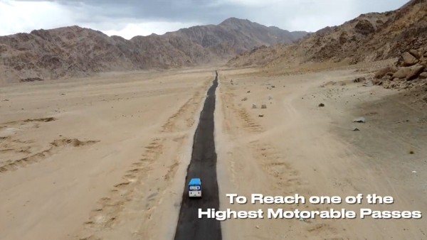 ఈ వ్యక్తి మాములోడు కాదు.. ఎలక్ట్రిక్ ఆటోరిక్షాతో ఏకంగా అత్యంత ప్రమాదకరమైన ఖర్దుంగ్‌లా పాస్ దాటేశాడు..