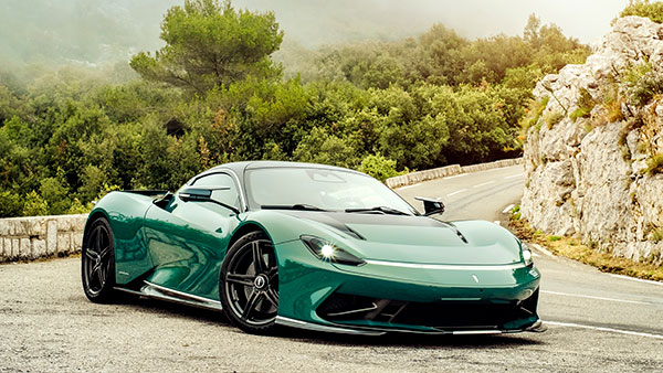 ఎట్టకేలకు ఉత్పత్తి దశకు చేరుకున్న 1900 హార్స్ పవర్ పినిన్‌ఫరీనా బాటిస్టా ఎలక్ట్రిక్ హైపర్‌కార్!