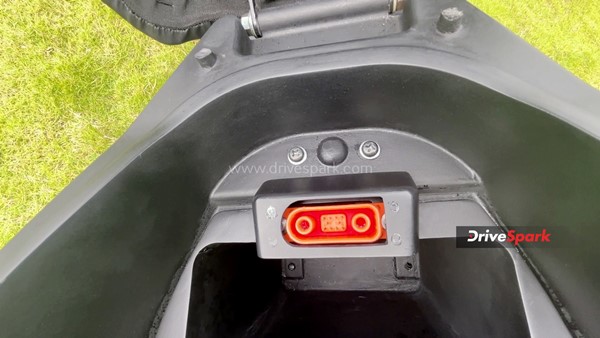 సింపుల్ వన్ ఎలక్ట్రిక్ స్కూటర్ టెస్ట్ రైడ్ రివ్యూ: పేరులోనే సింపుల్.. మిగతా విషయాల్లో కాదు..