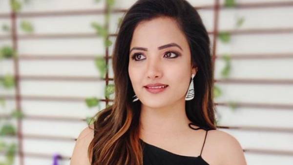 ఖరీదైన కారు కొన్న బిగ్‌బాస్‌ బ్యూటీ 'సిరి హన్మంతు': ధర ఎంతో తెలుసా?