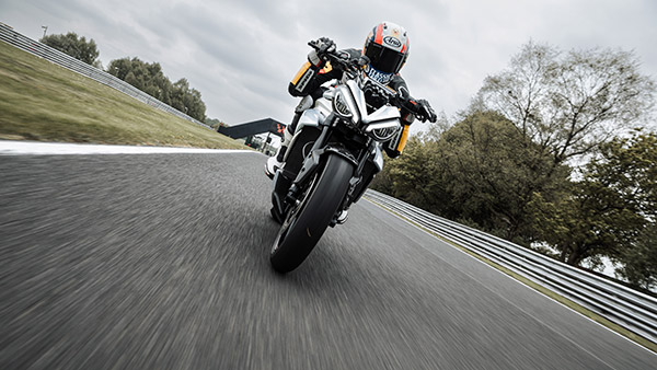 ట్రైయంప్ టిఈ1 (Triumph TE1) ఎలక్ట్రిక్ బైక్ వివరాలు వెల్లడి.. పూర్తి చార్జ్ పై 160 కిమీ రేంజ్!