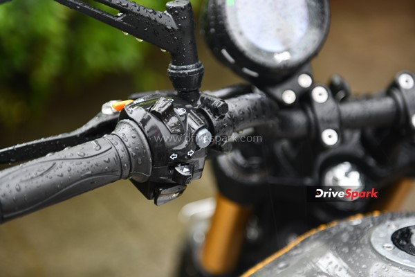 TVS Ronin రివ్యూ: దీని ఫెర్ఫామెన్స్ వేరే లెవెల్ గురూ..!!