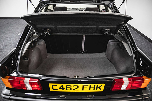 బ్రిటన్ యువరాణి డయానా (Princess Diana) ఉపయోగించిన కారు వేలం.. ధర తెలిస్తే అవాక్కవ్వాల్సిందే..!