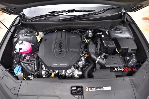 కొత్త తరం 2022 హ్యుందాయ్ టూసాన్ టెస్ట్ డ్రైవ్ రివ్యూ.. జీరో నుండి హీరోగా మారిన ఎస్‌యూవీ..