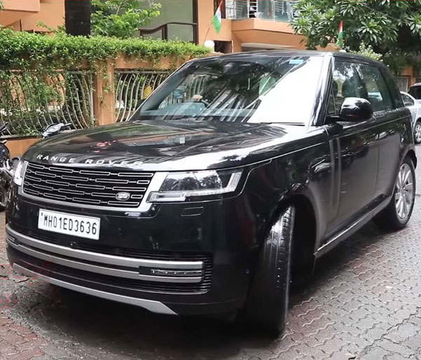 'నిమ్రత్ కౌర్' కొనుగోలు చేసిన కొత్త కారు