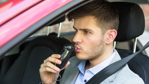 మందుకొట్టి కారు ఎక్కారో.. అది ముందుకు వెళ్లనని మొరాయించడం ఖాయం.. కొత్త టెక్నాలజీ వస్తోంది..