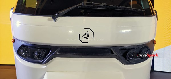 సింగిల్ చార్జ్‌పై 165 కిమీ రేంజ్ అందించే ఎలక్ట్రిక్ కార్గో త్రీవీలర్.. వ్యాపారస్థులకు ఇక పండగే..!