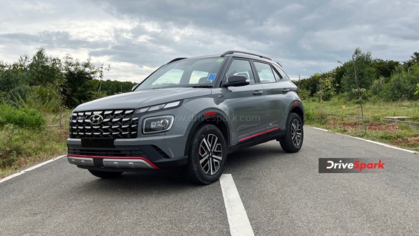 హ్యుందాయ్ వెన్యూ ఎన్-లైన్ టెస్ట్ డ్రైవ్ రివ్యూ - ఈ స్పెషల్ ఎస్‌యూవీ నిజంగానే చాలా స్పెషల్..!