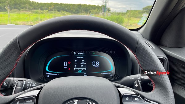 హ్యుందాయ్ వెన్యూ ఎన్-లైన్ టెస్ట్ డ్రైవ్ రివ్యూ - ఈ స్పెషల్ ఎస్‌యూవీ నిజంగానే చాలా స్పెషల్..!