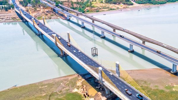 సైరస్ మిస్త్రీ మరణానికి హైవైపే ఉన్న 