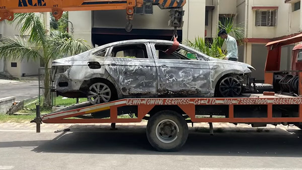 మంటల్లో కాలిపోయిన స్కోడా స్లావియా.. కొత్త కారుని రీప్లేస్ చేసిన కంపెనీ: అసలు కాలిపోవడానికి కారణం ఏమిటో?