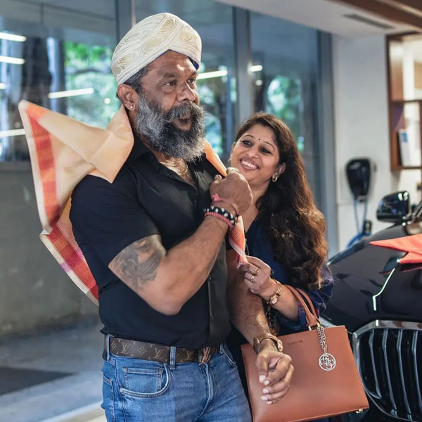 KGF ఆండ్రూస్ కొనుగోలు చేసిన జర్మన్ లగ్జరీ కారు.. ఇక్కడ చూడండి