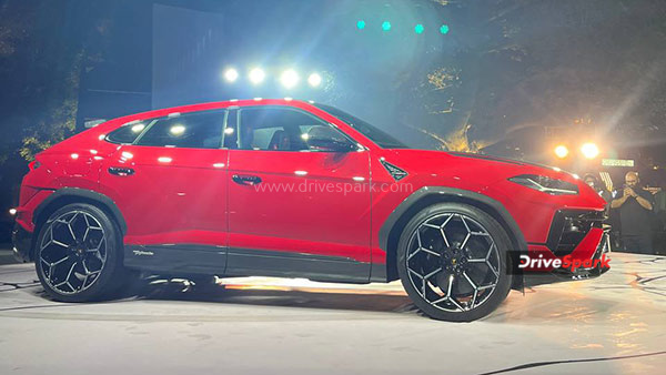 రూ. 4.22 కోట్లు ఖరీదైన లంబోర్ఘిని ఉరుస్ పెర్ఫార్మంటే లాంచ్