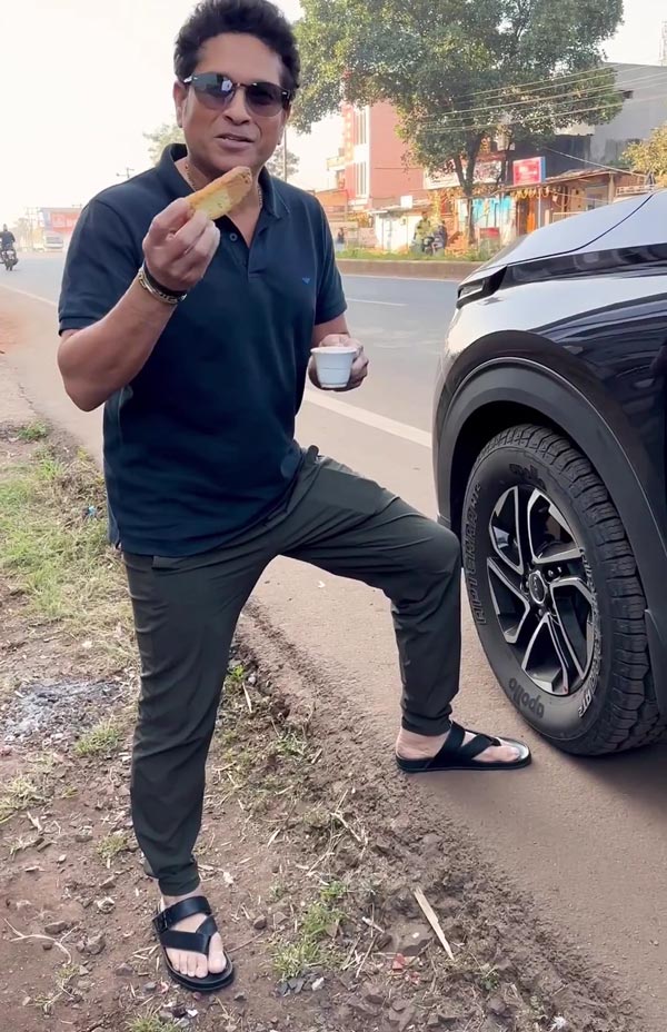 కియా వారి నయా కారుతో కనిపించిన 'సచిన్ టెండూల్కర్'.. రోడ్డుపక్కనే ఛాయ్ & అభిమానులతో మంతనాలు: వీడియో వైరల్